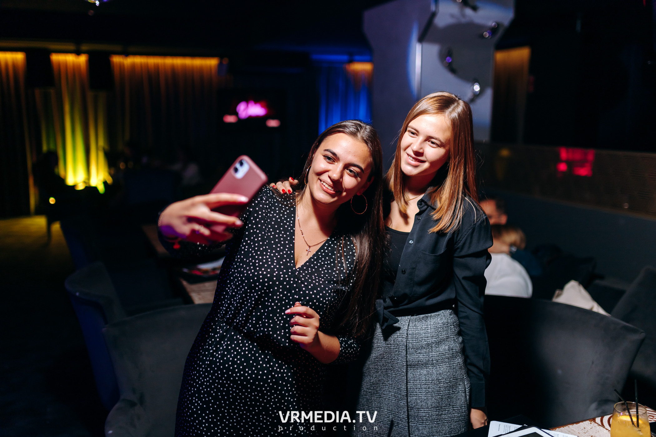 «Жуй орбит без сахара» в караоке-баре «Volna»