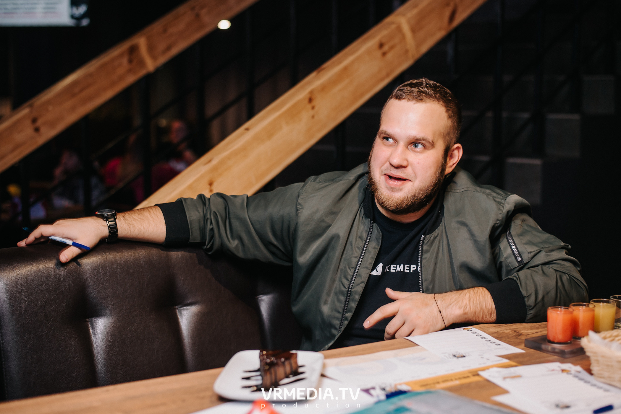 WoW QuiZ в баре «DOSKI»