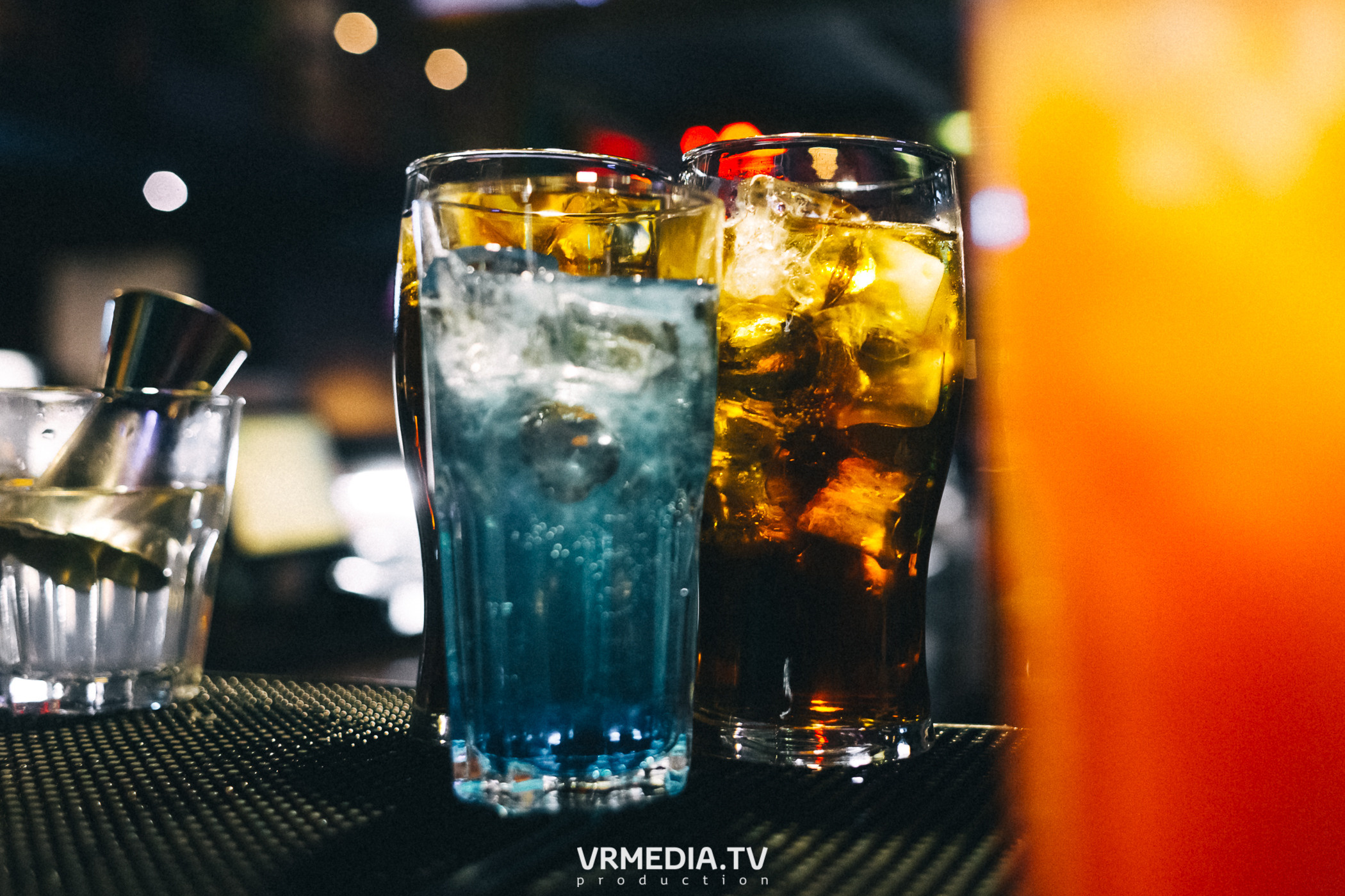 Выходные в баре «DOSKI»