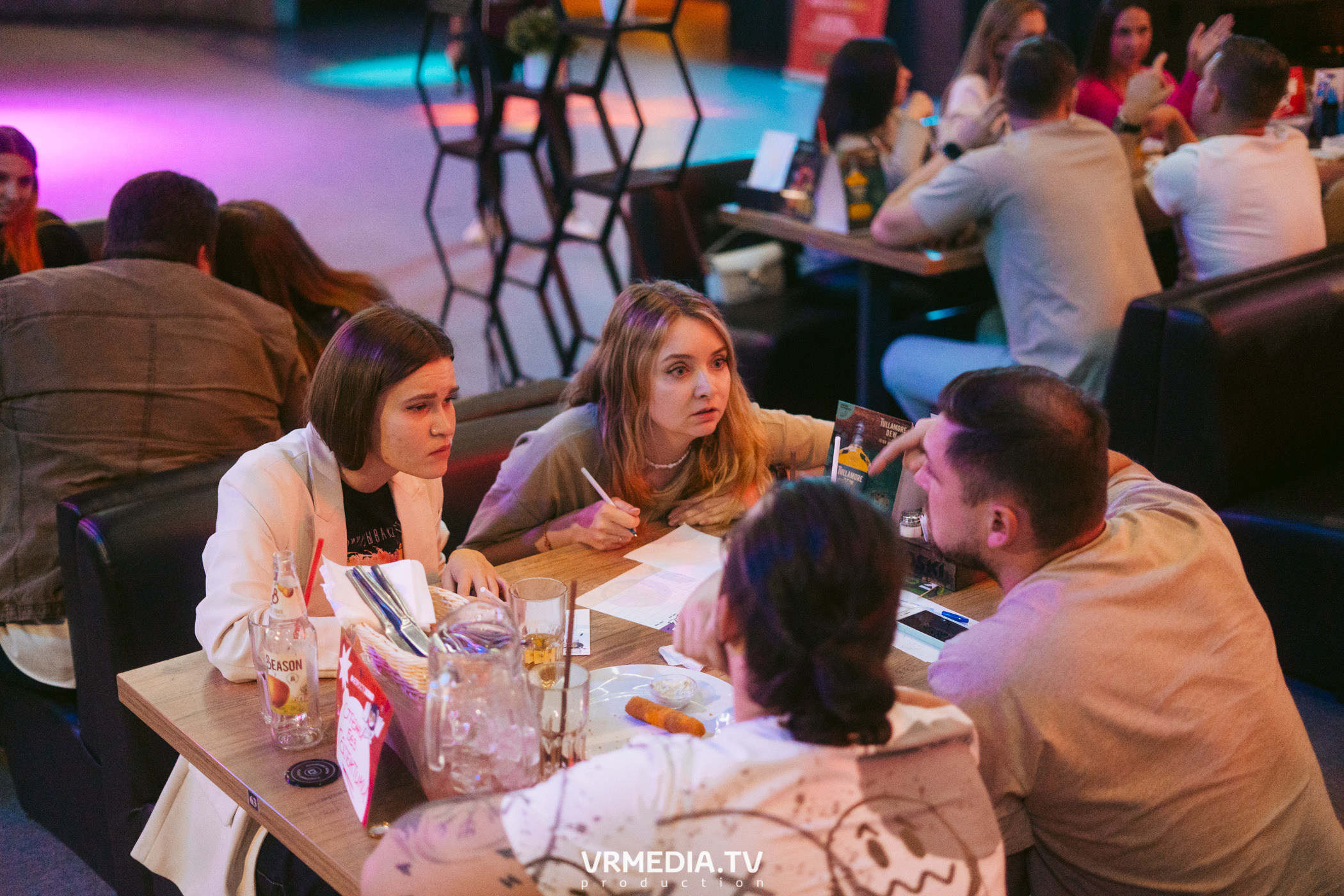 WoW QuiZ в баре «DOSKI»