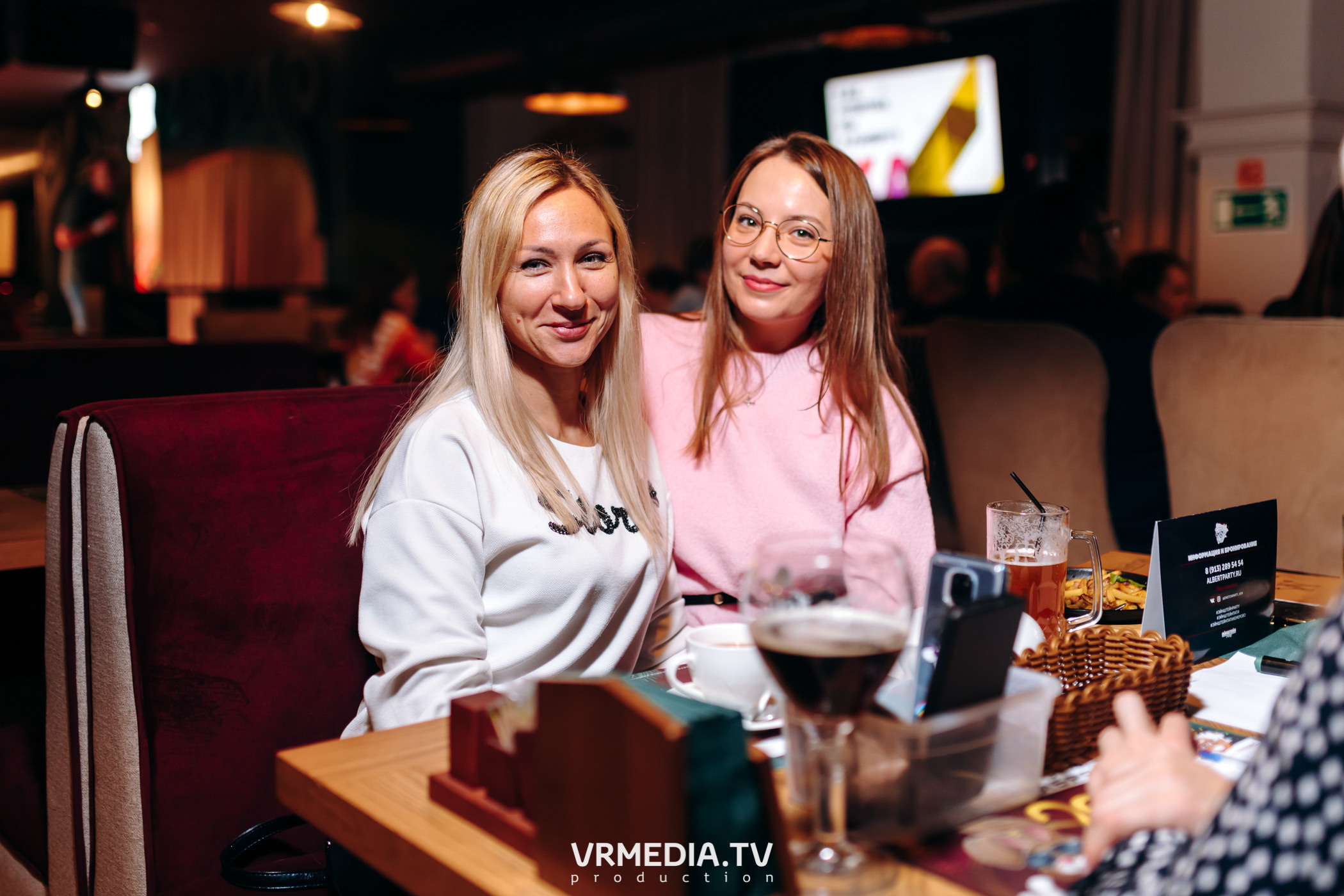 Эйнштейн пати в ресторане «Мюнхен»