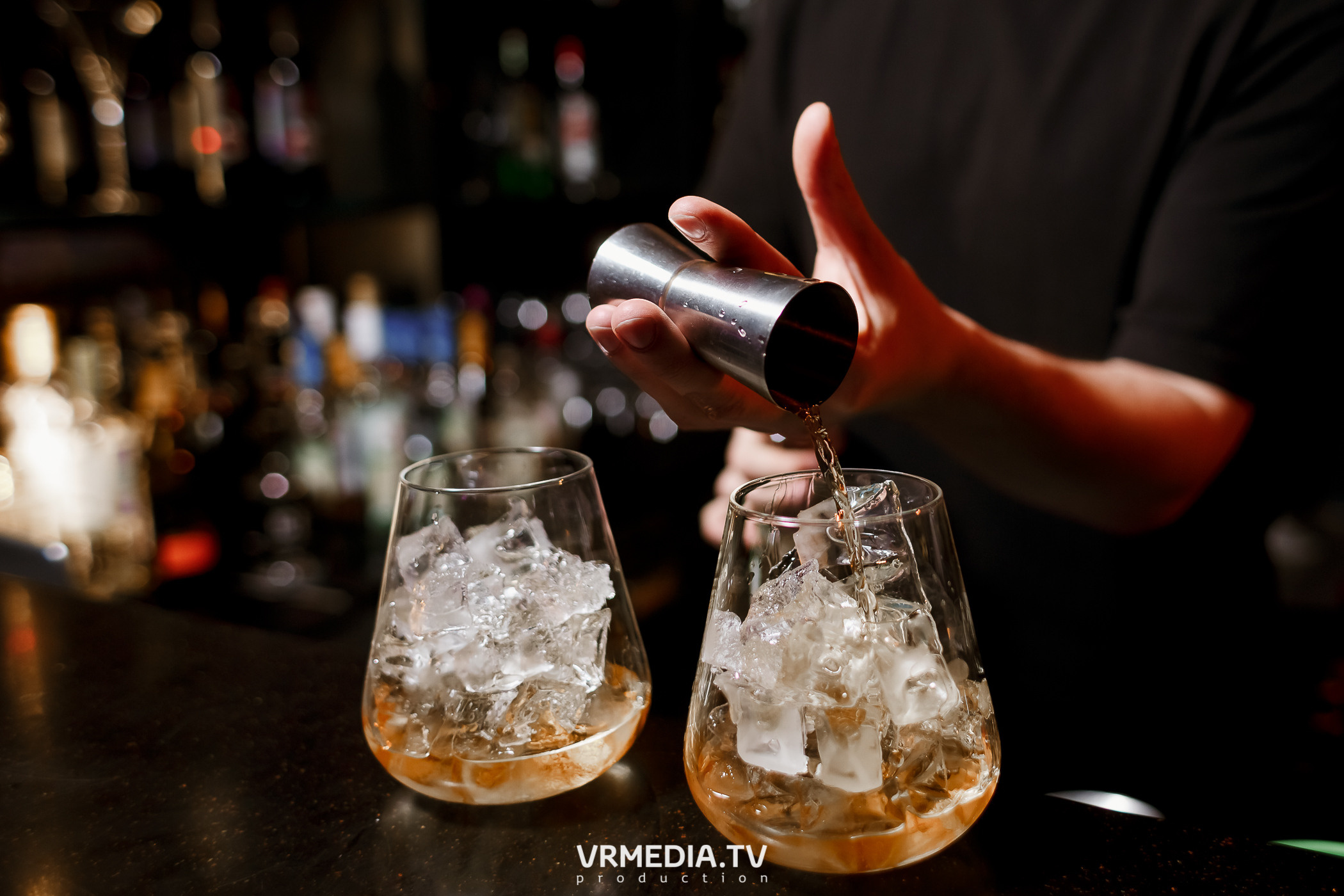 Выходные в караоке-баре «Volna»