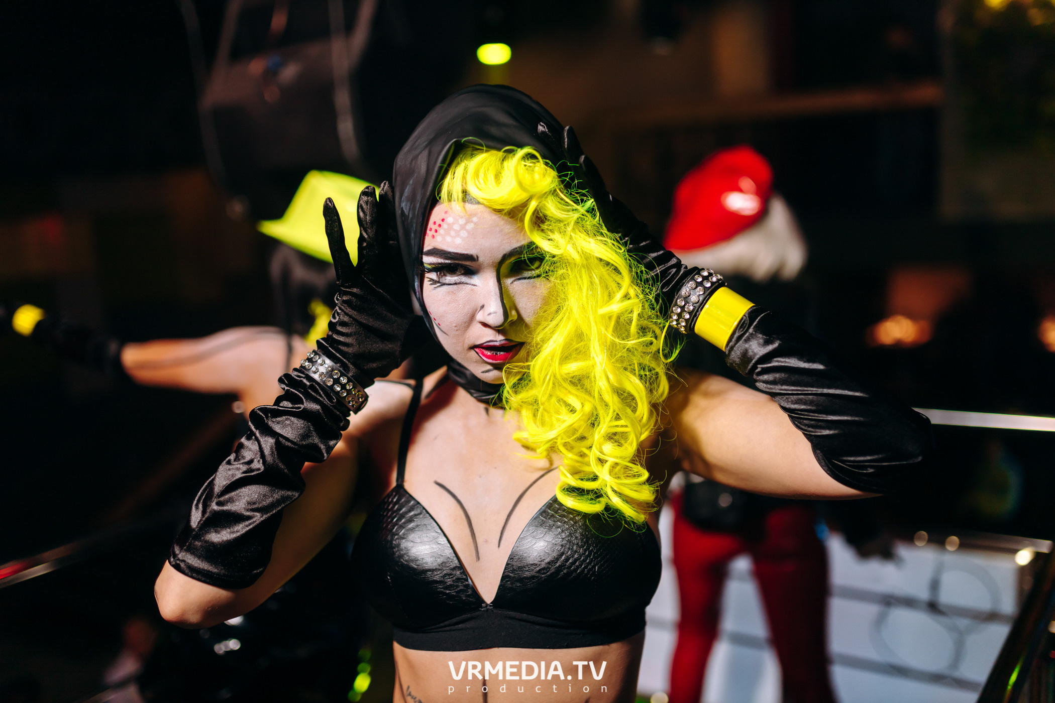 Выходные в баре «DOSKI»