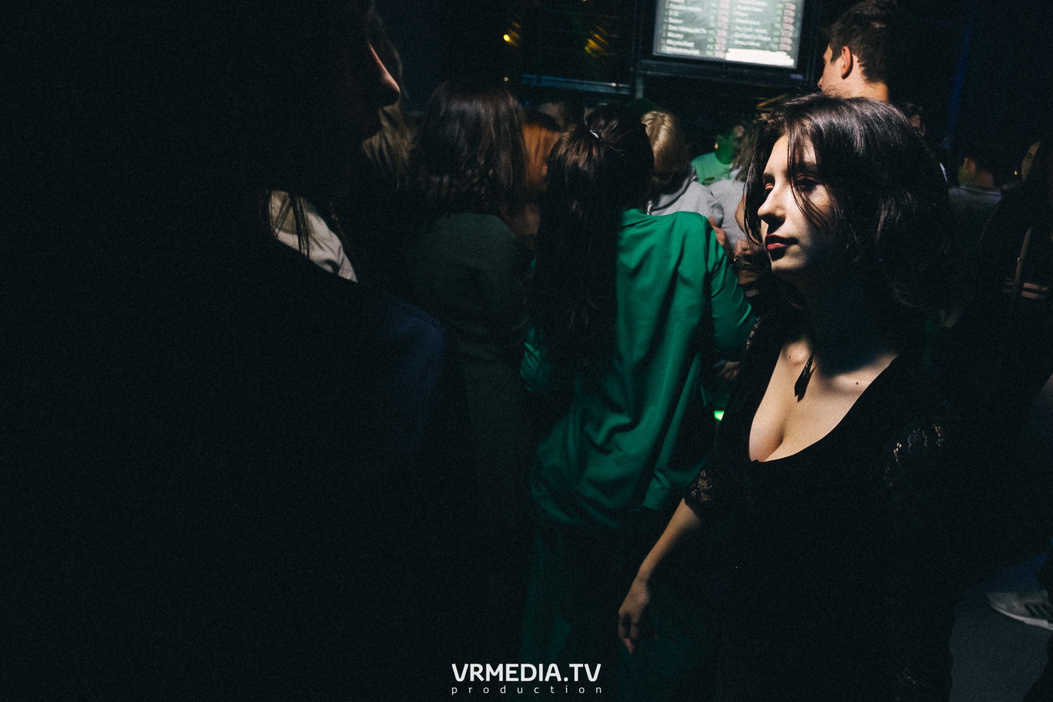 Выходные в баре «DOSKI»