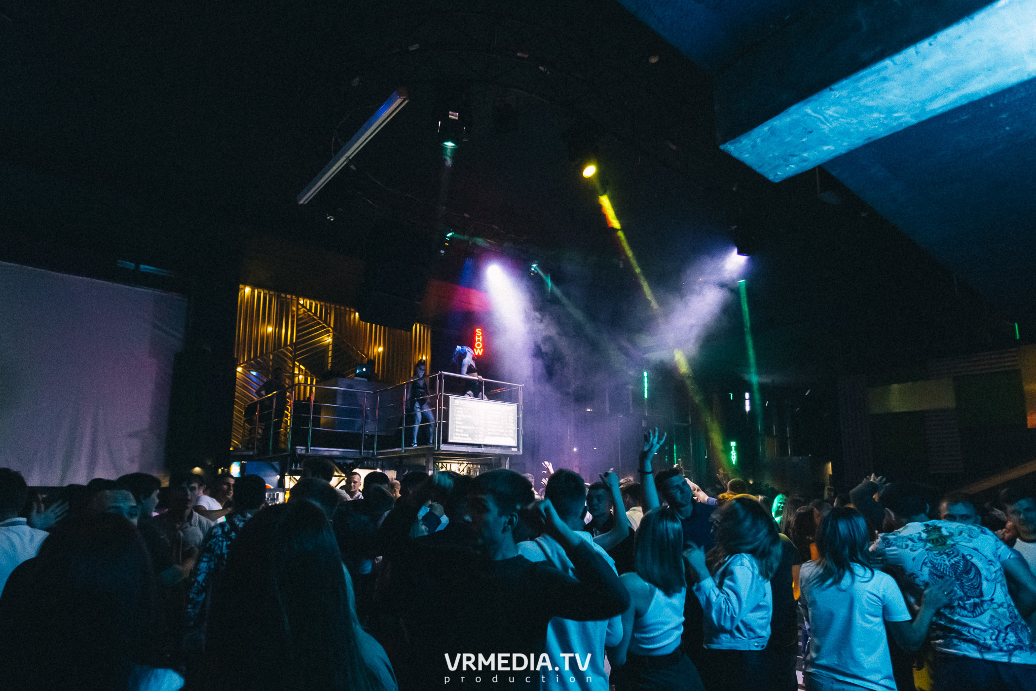 Выходные в баре «DOSKI»