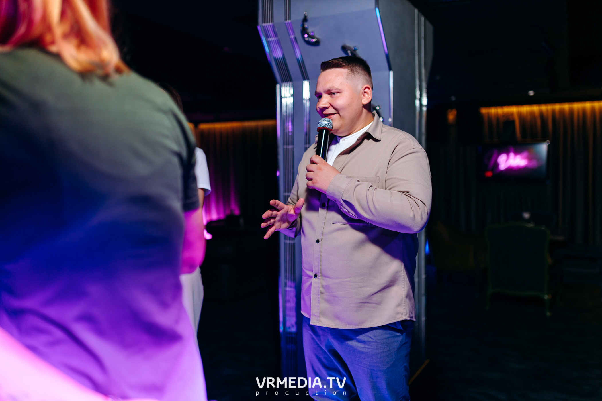 Ночь фотографии в караоке-баре «Volna»