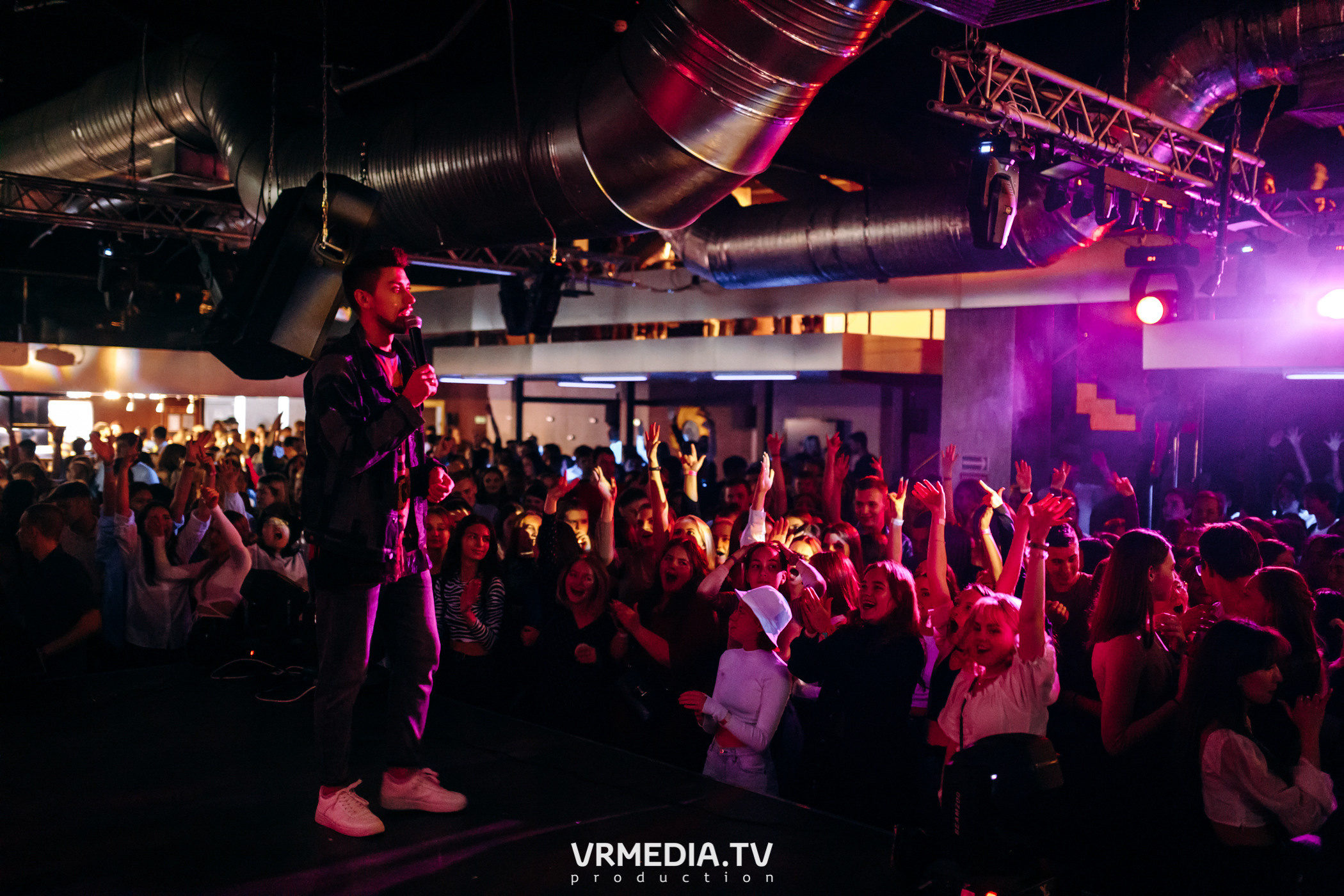 Ночь, Рейв и Мед