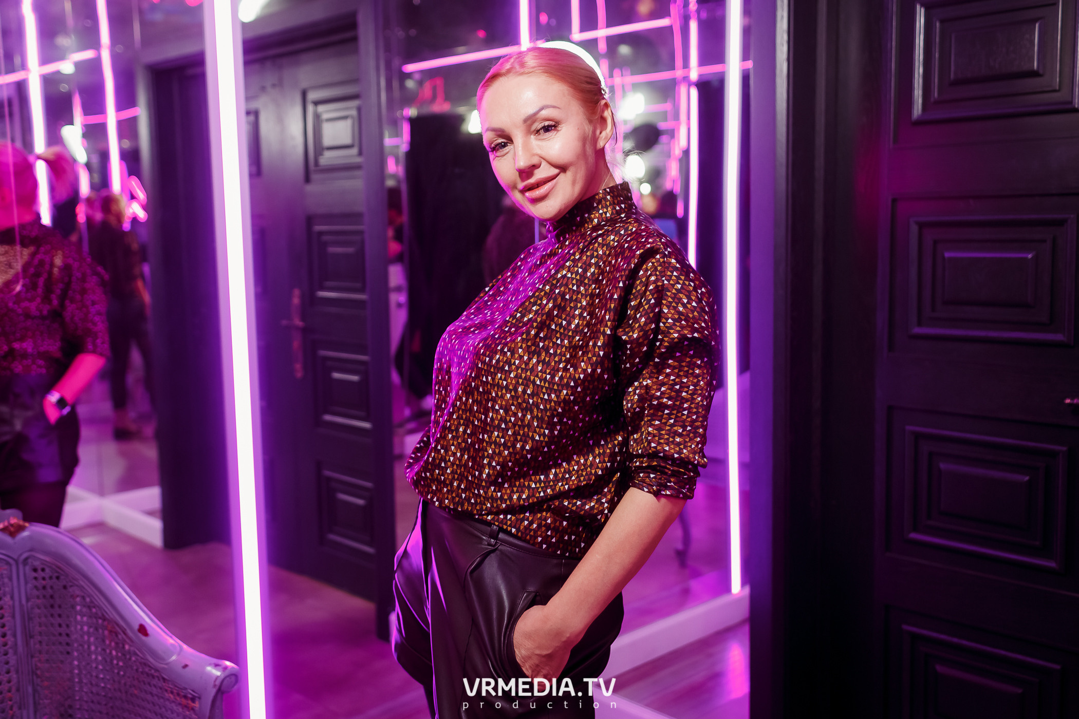 Выходные в караоке-баре «Volna»