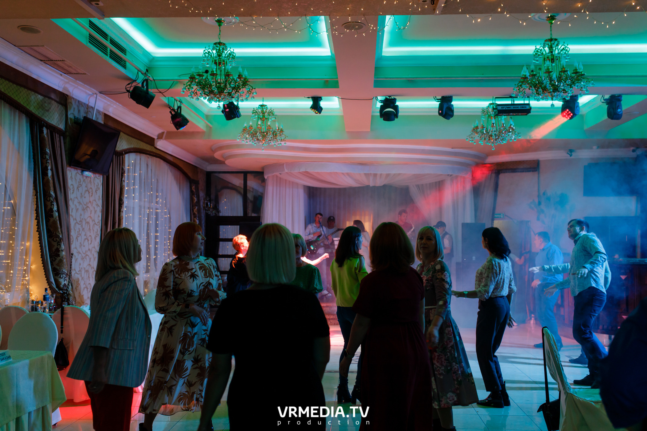 Выходные в ресторане «Лазурный Берег»