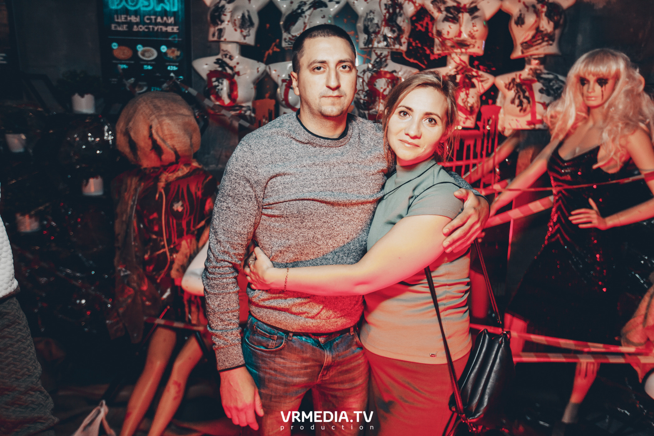 Театр мёртвых кукол в баре «DOSKI»