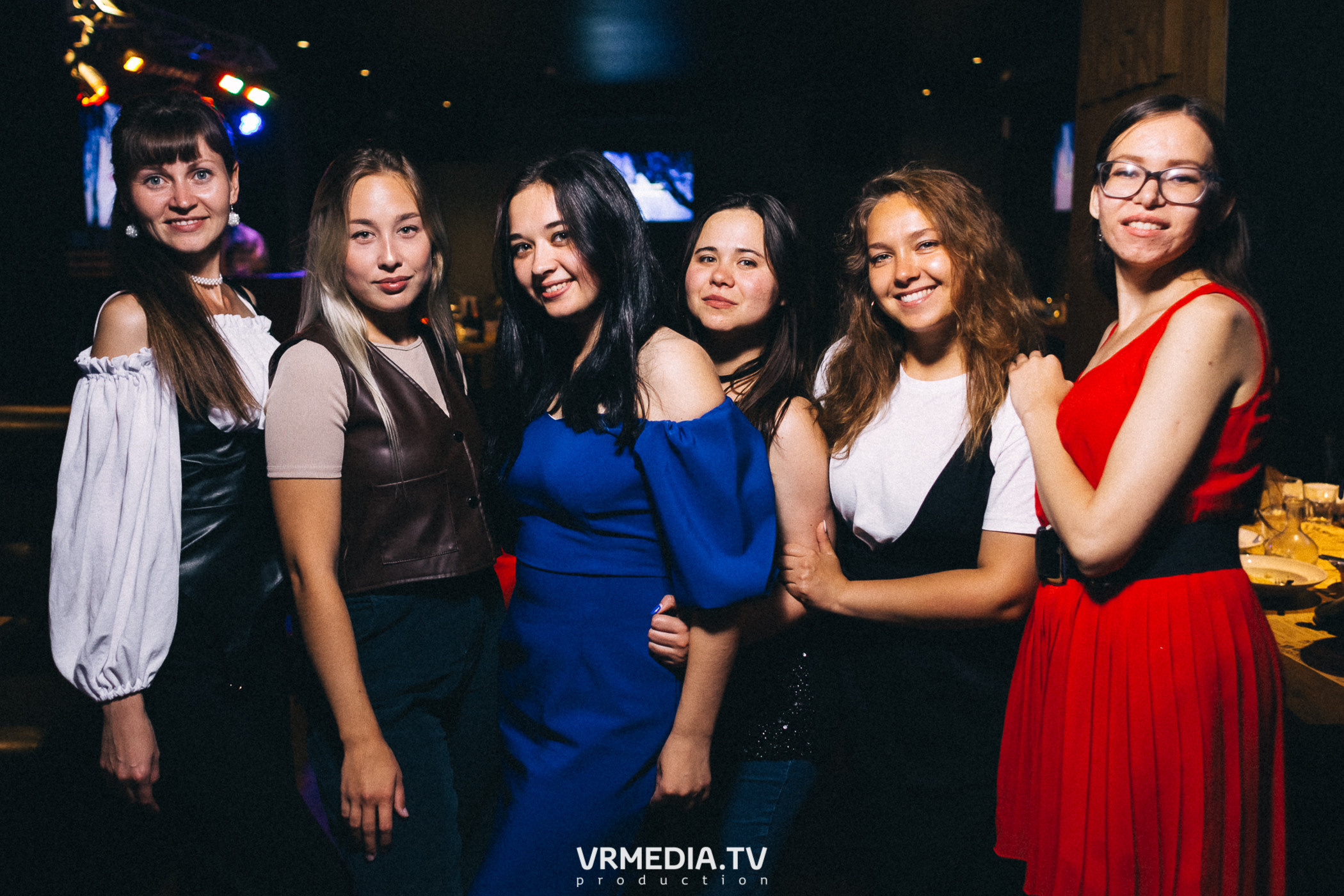 Выходные в баре «DOSKI»