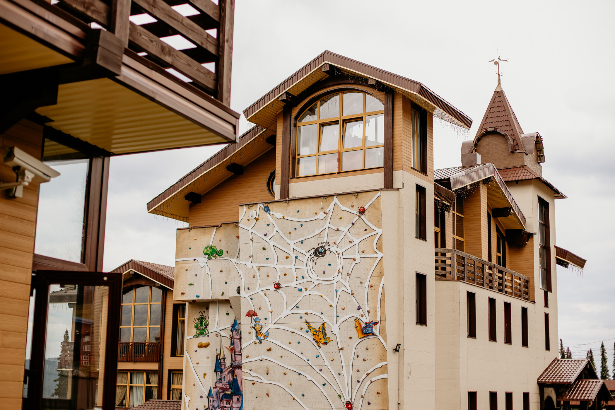 Гостиничный развлекательный комплекс «ALPEN CLUB»