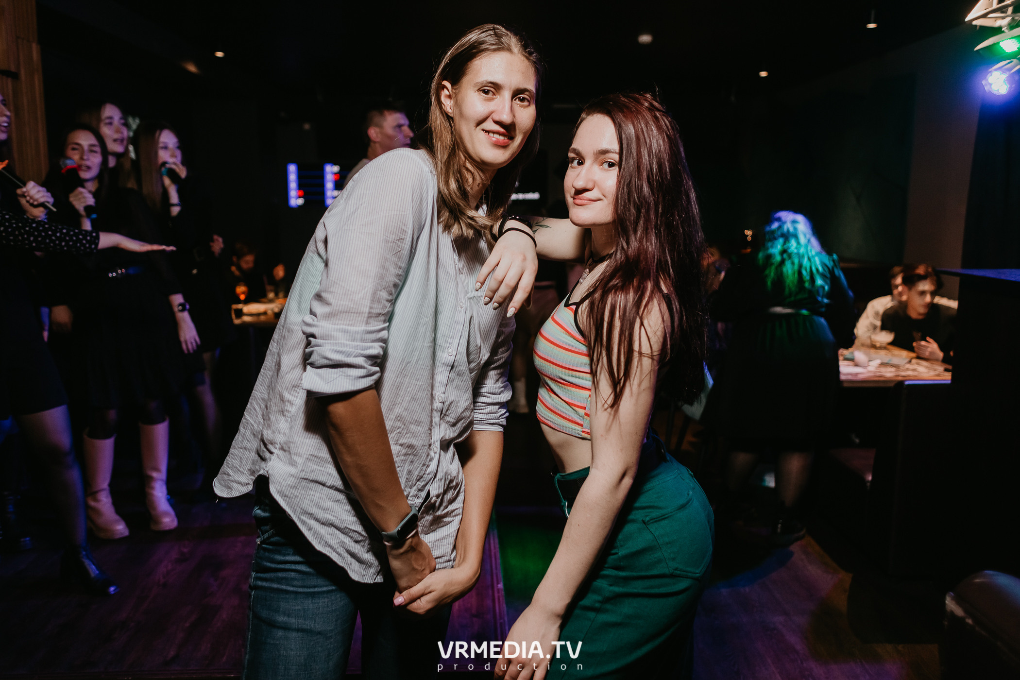 Выходные в баре «DOSKI»