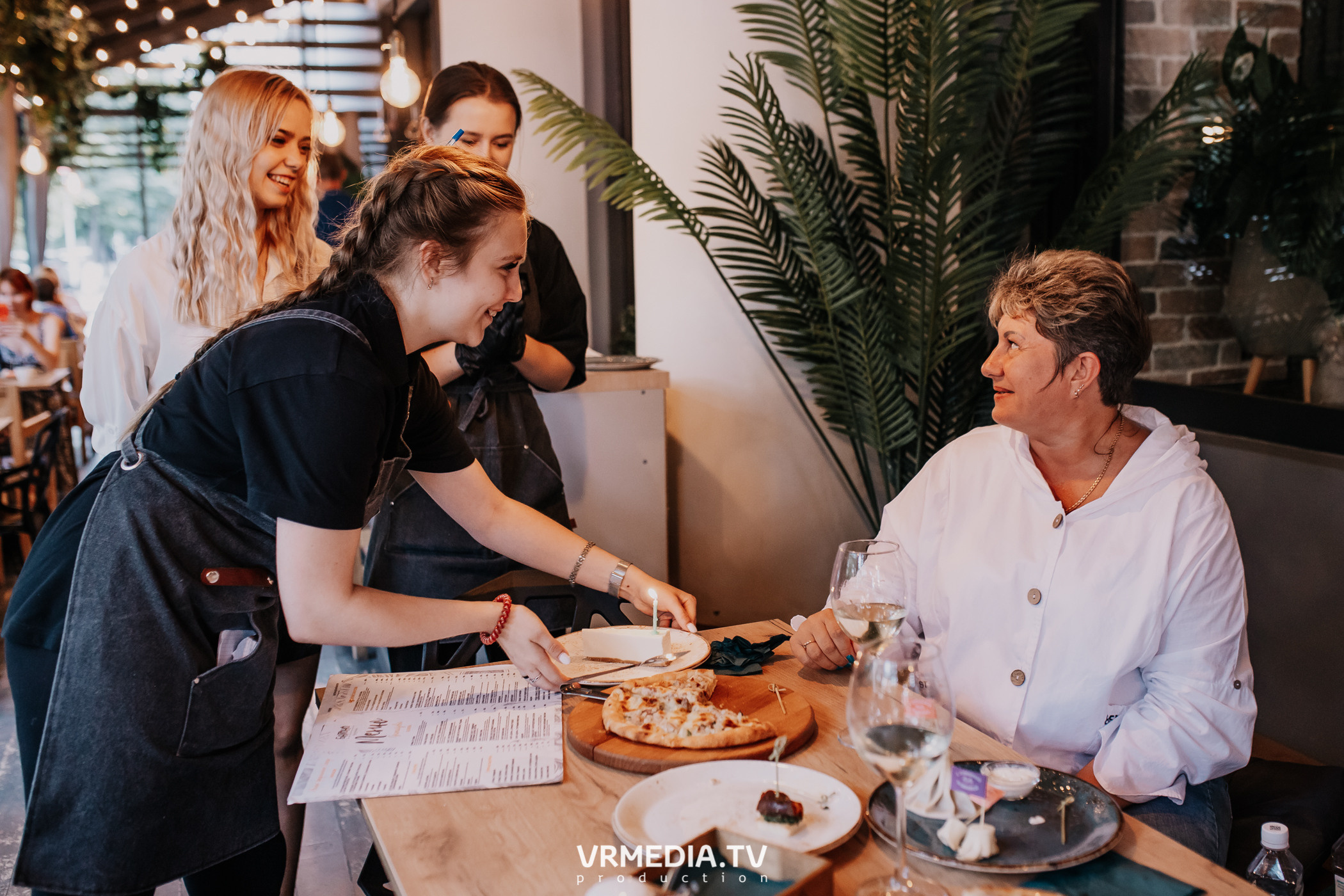 День рождения ресторана «Батоно Хинкали»