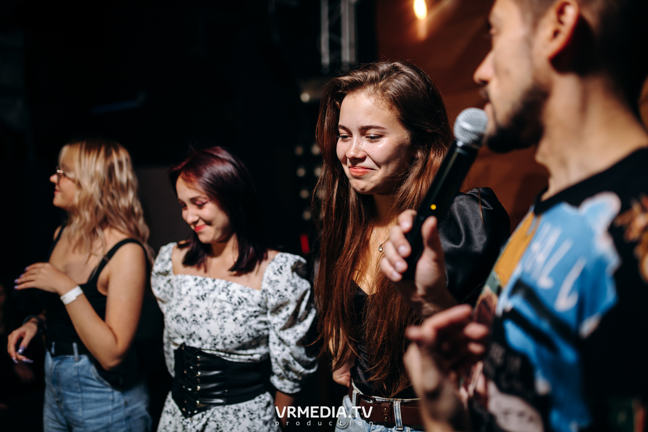 Ночь, Рейв и Мед