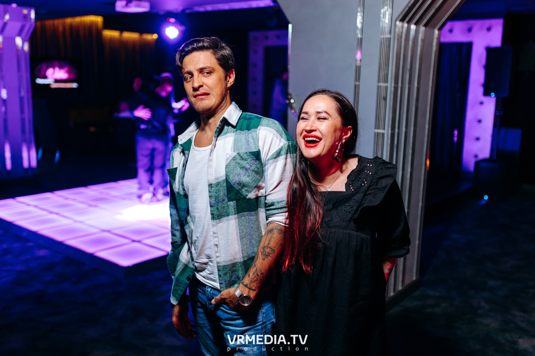 Ночь фотографии в караоке-баре «Volna»