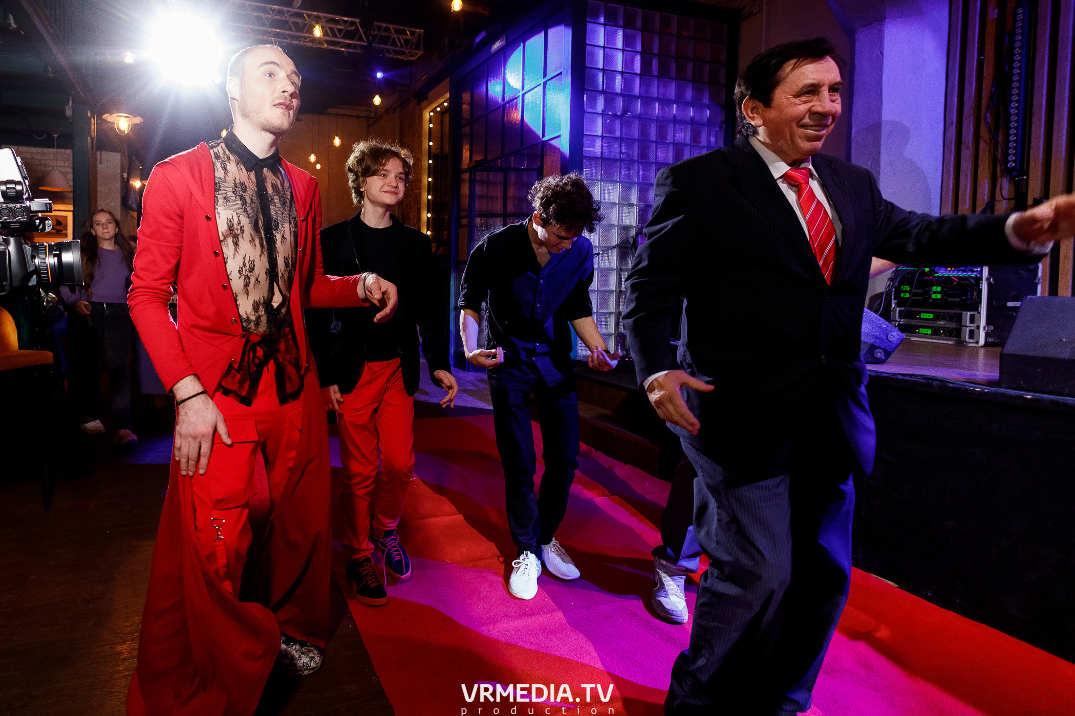 Leomar production. Лестница к славе «1 год»