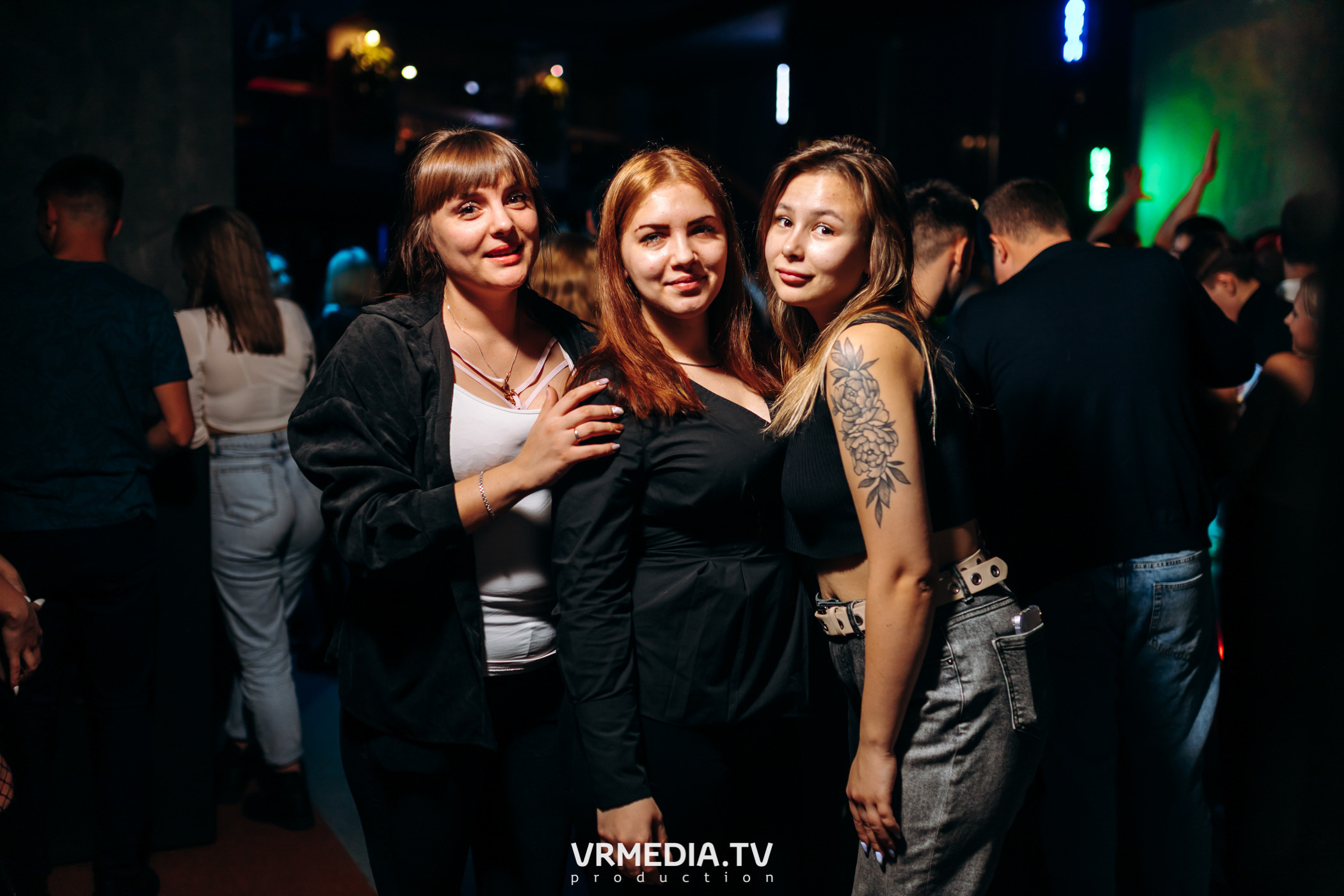 Выходные в баре «DOSKI»