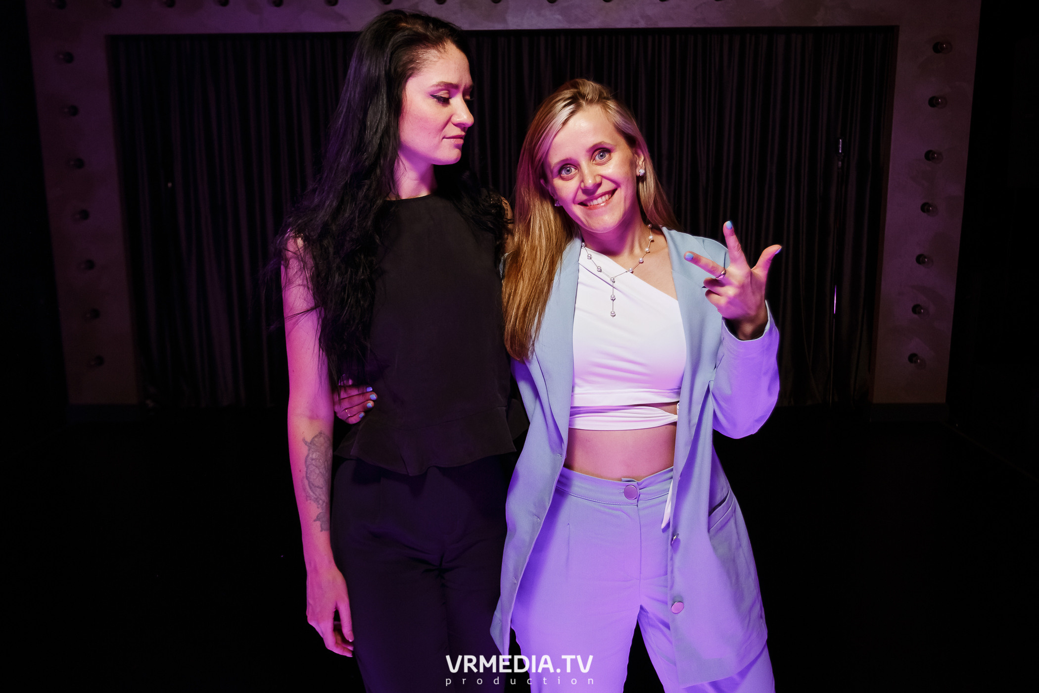 Выходные в караоке-баре «Volna»