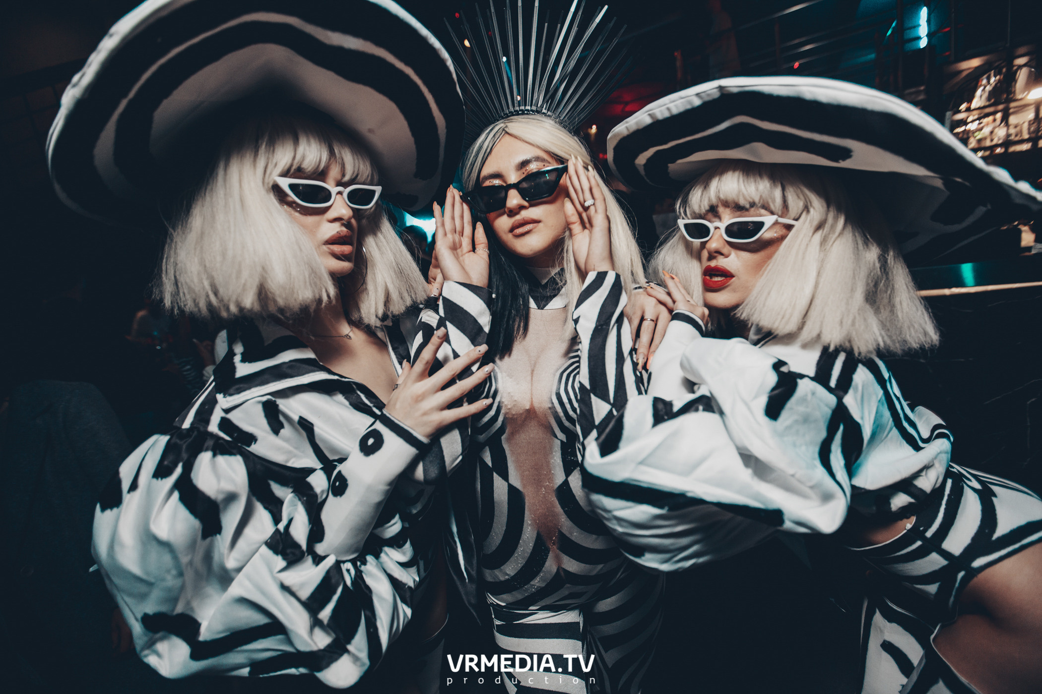 Выходные в баре «DOSKI»