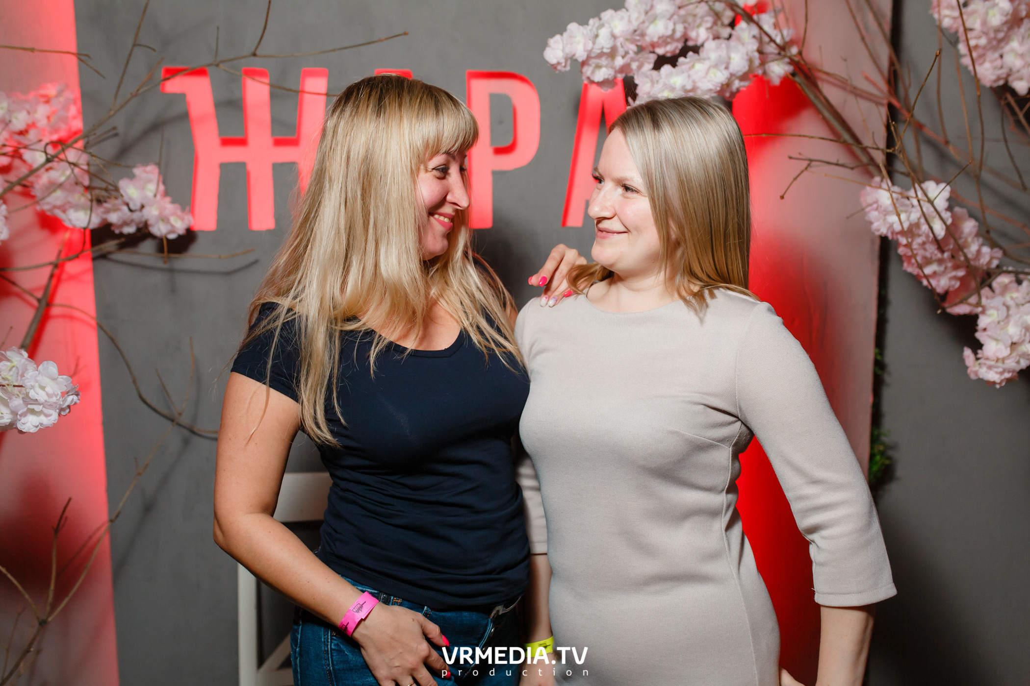 #ЖАРКИЕДНИИНОЧИ в гриль-баре «Жара»