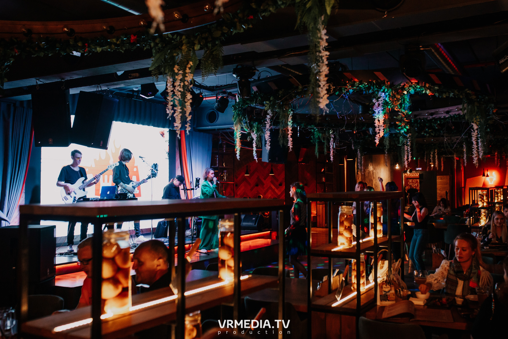 #ЖАРКИЕДНИИНОЧИ в гриль-баре «Жара»