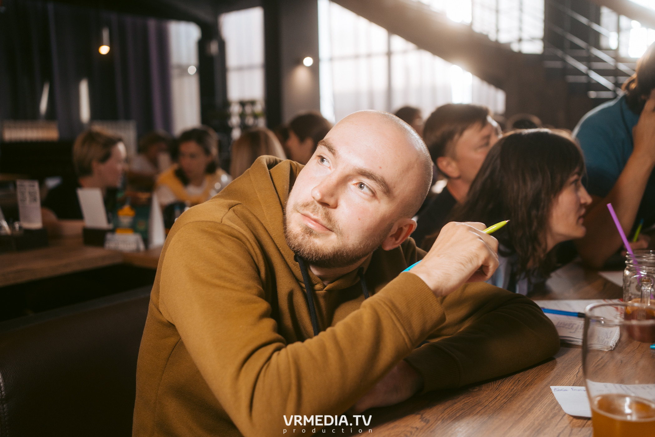 Эйнштейн Party в баре «DOSKI»