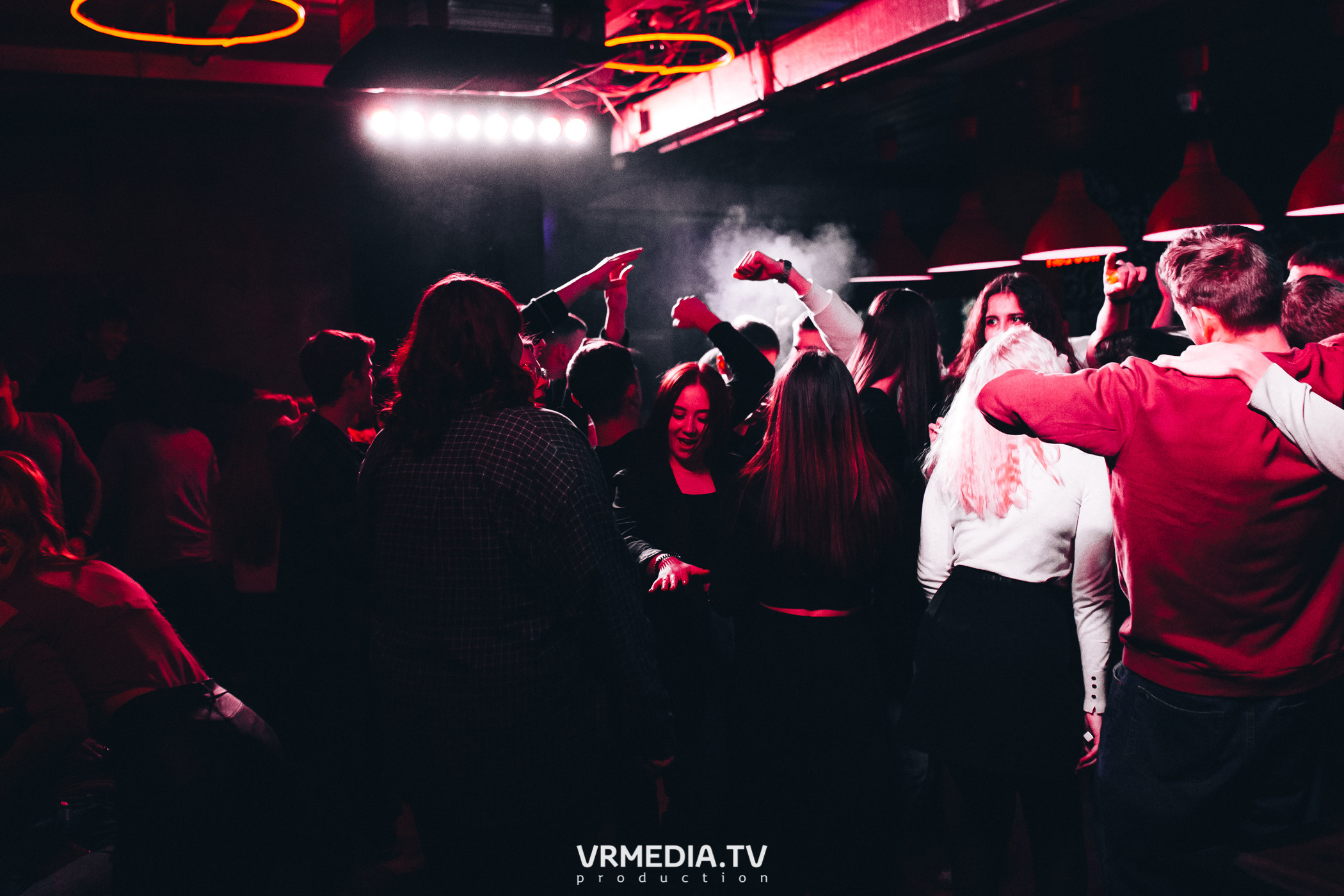 Выходные в баре «Хука Хаус»