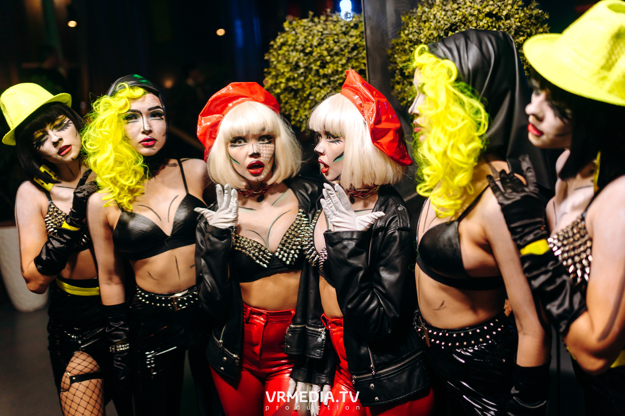 Выходные в баре «DOSKI»