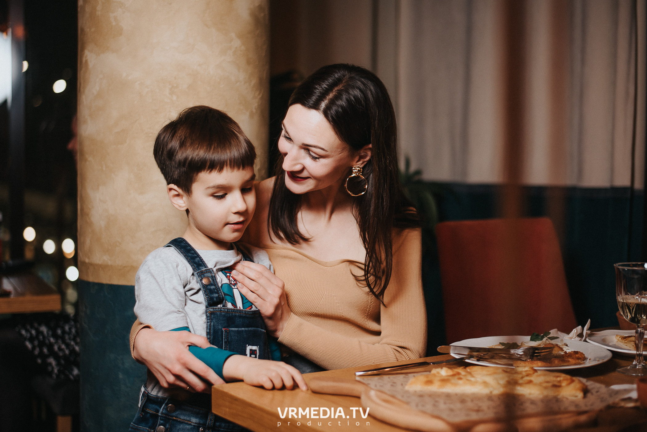 Выходные в ресторане «Хачапури тетушки Марико»