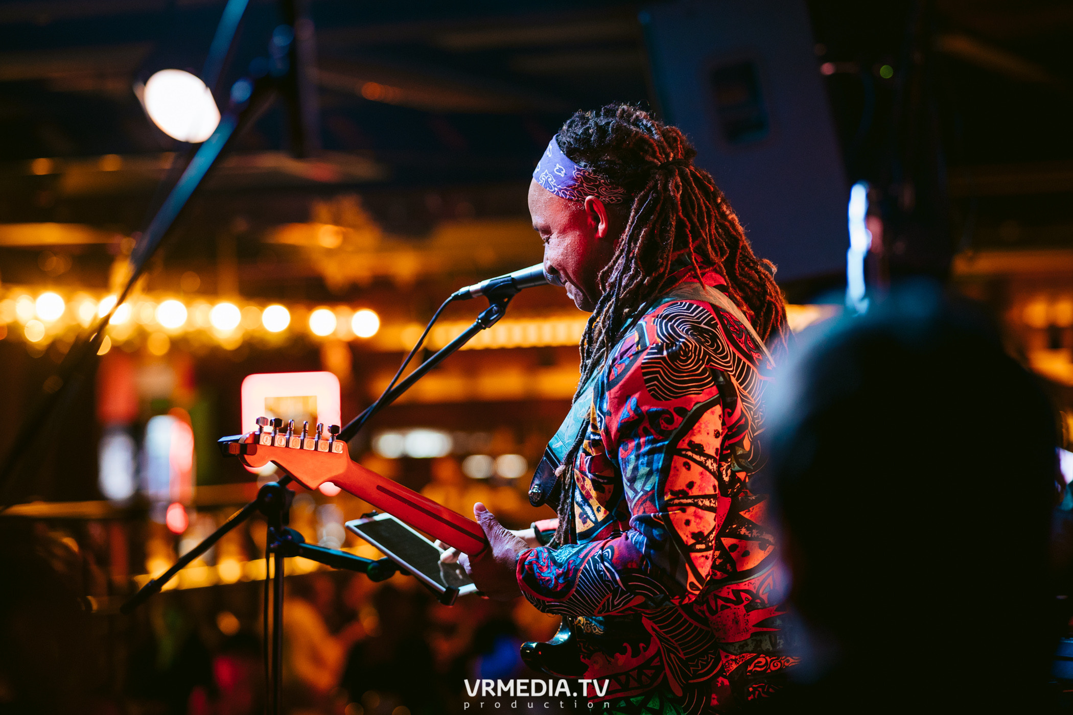 Джазовая среда. Грегг Кофи Браун (Лондон)