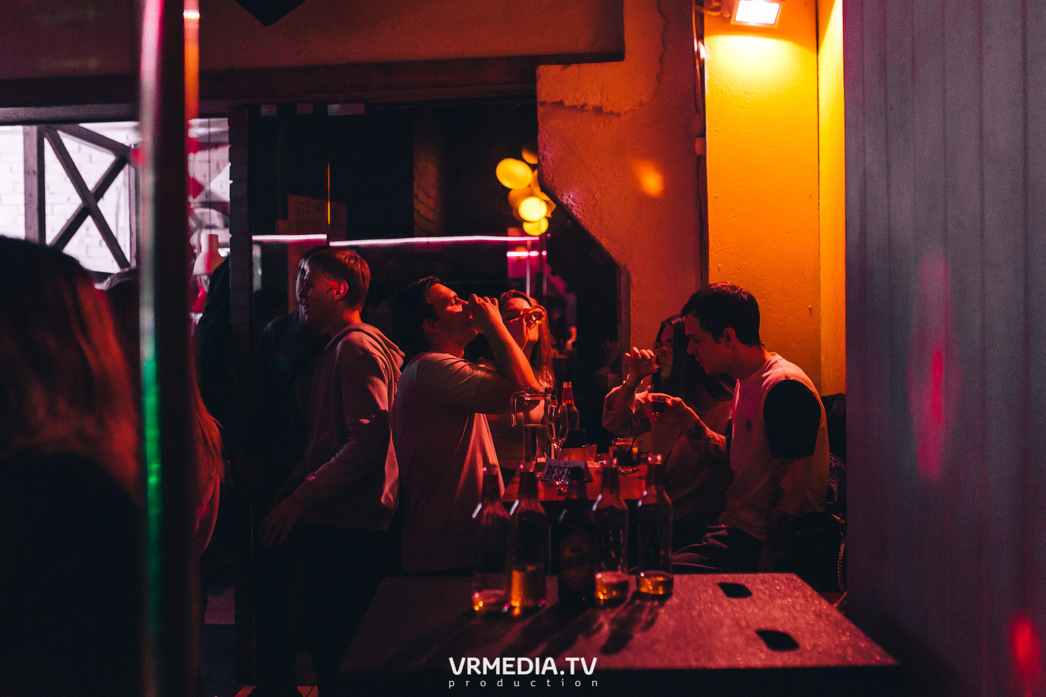 Выходные в баре «Cosmo»