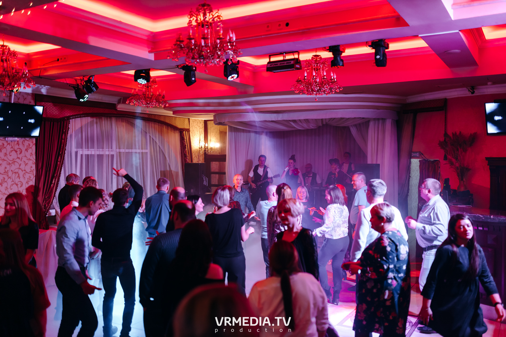 Выходные в ресторане «Лазурный берег»