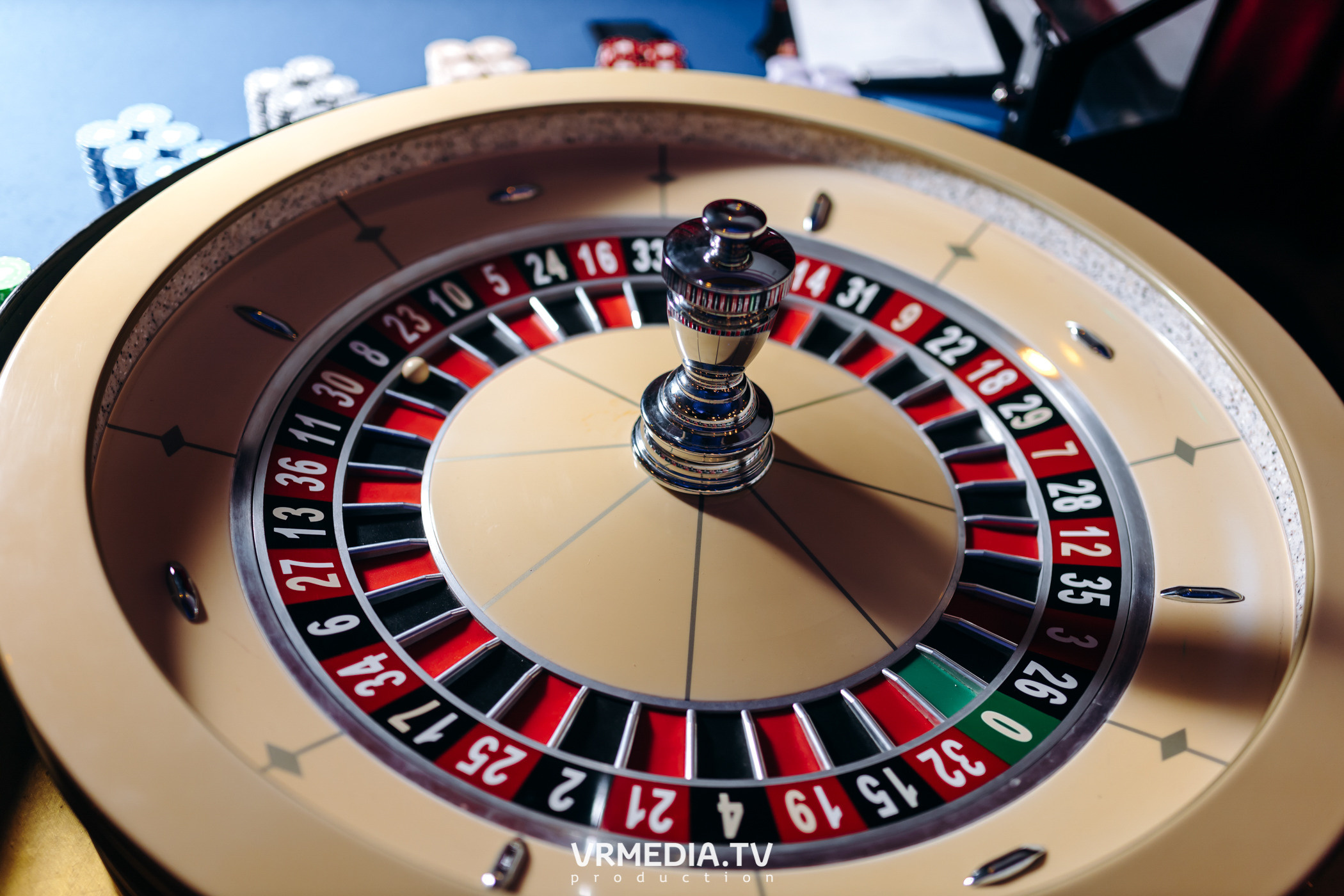 «Игра с Александром Друзем». В честь 27-летия компании БКС