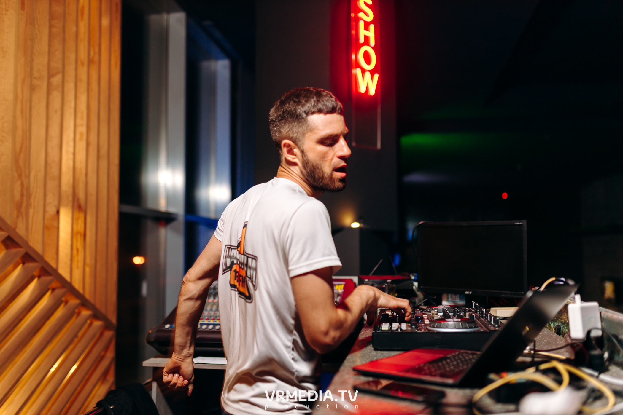 Выходные в баре «DOSKI»