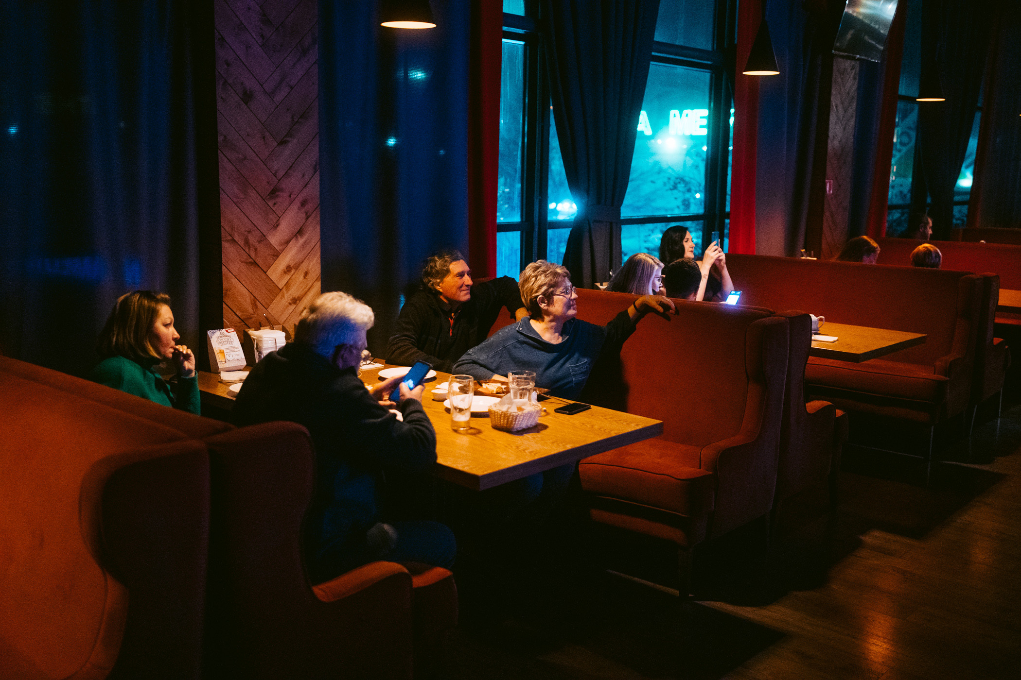 Джазовая среда. Анастасия Лютова и Лютый Бэнд (Москва)