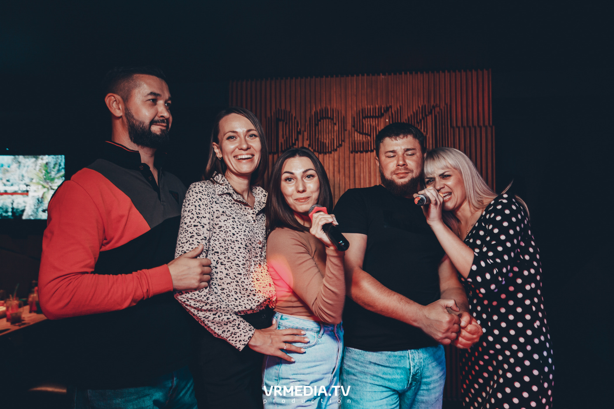 Выходные в баре «DOSKI»