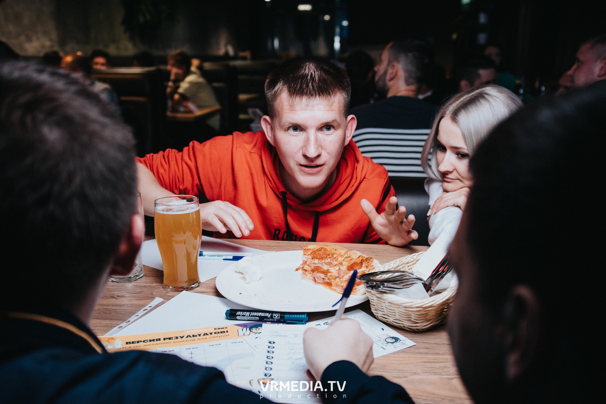 WoW QuiZ в баре «DOSKI»