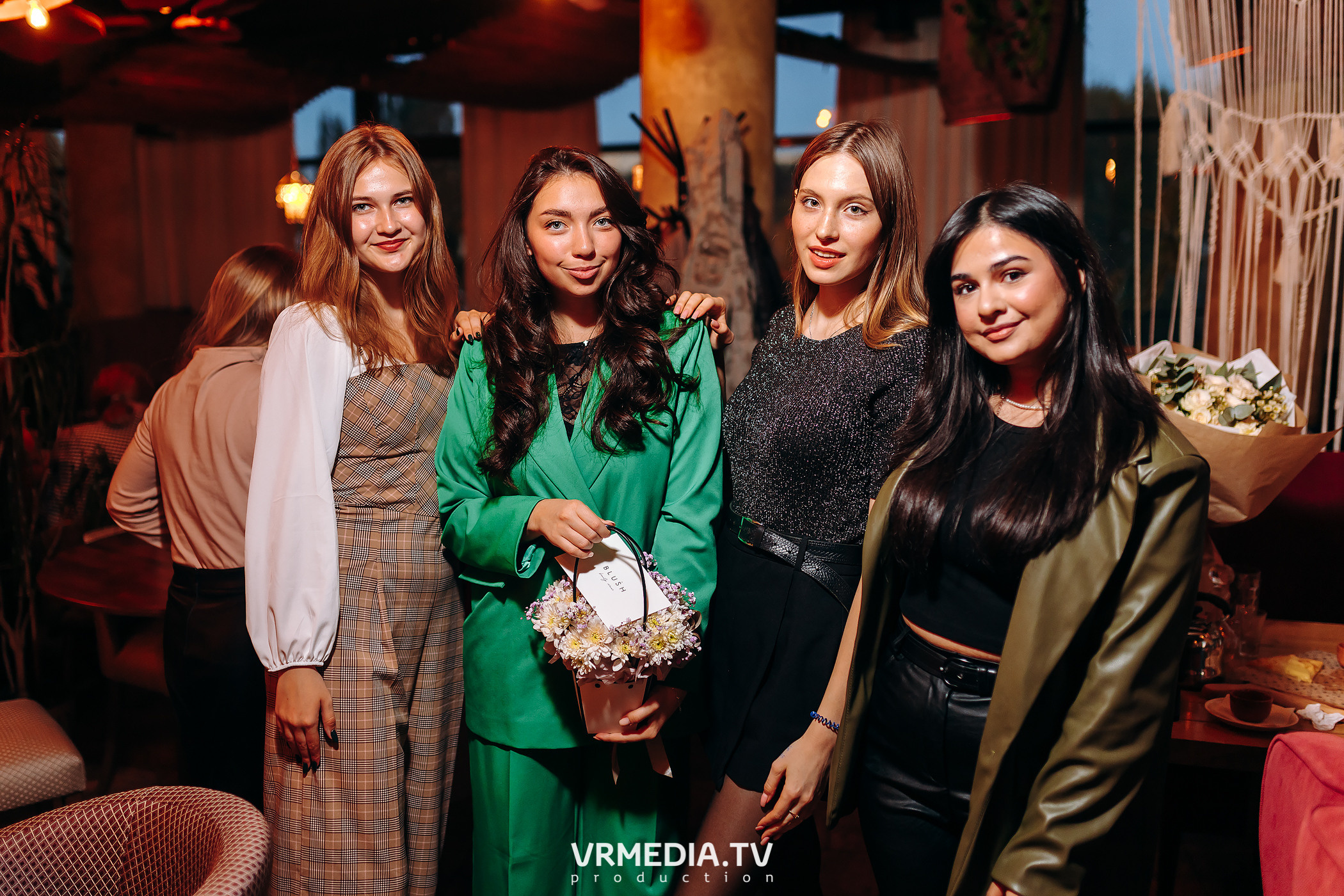 Выходные в ресторане «Хачапури тетушки Марико»