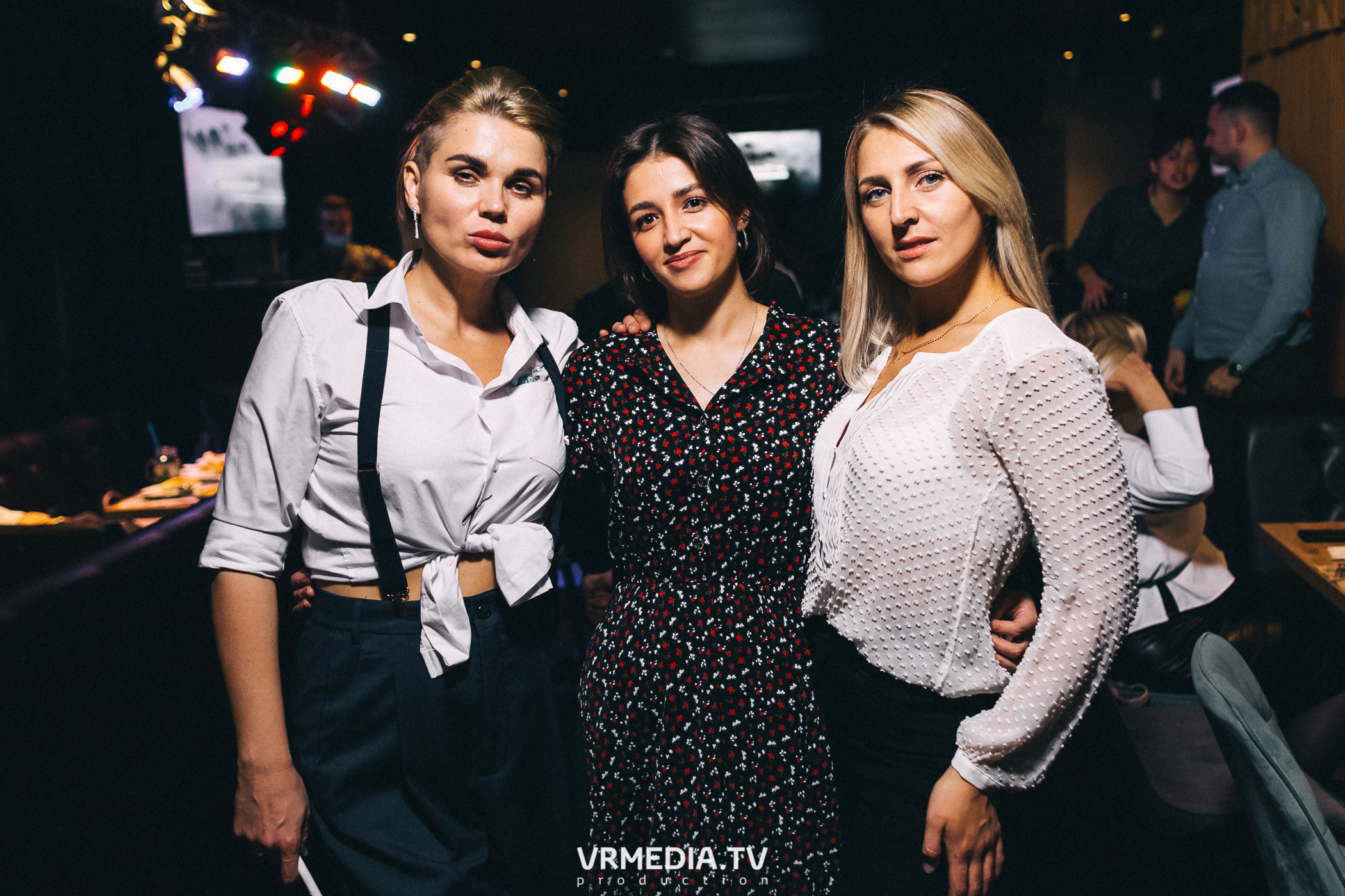 Выходные в баре «DOSKI»