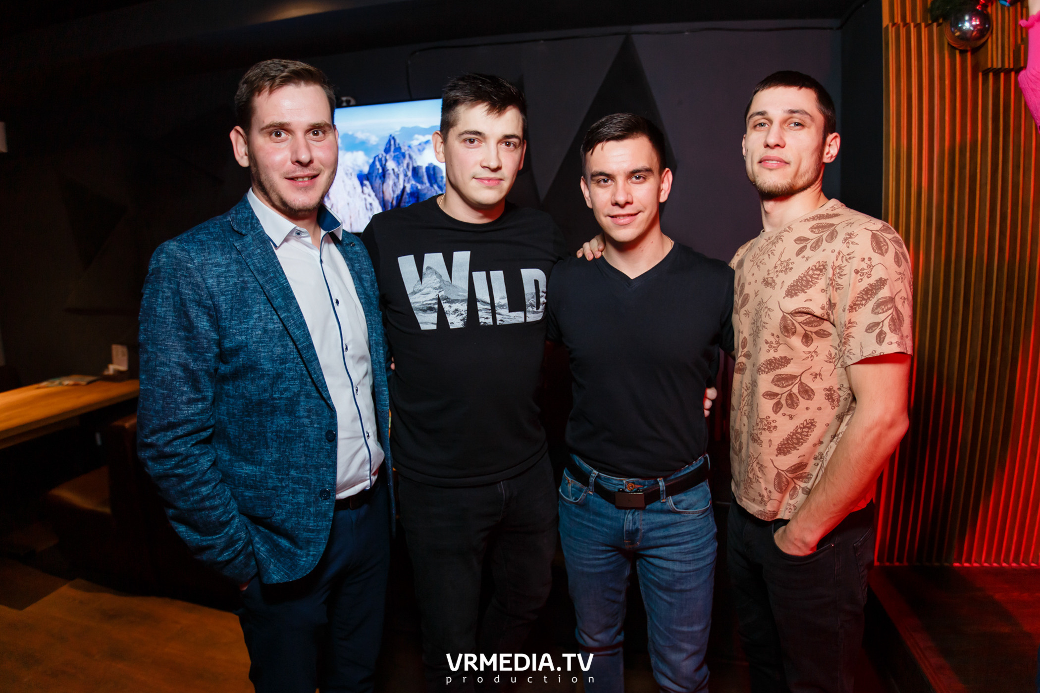 Выходные в баре «DOSKI»