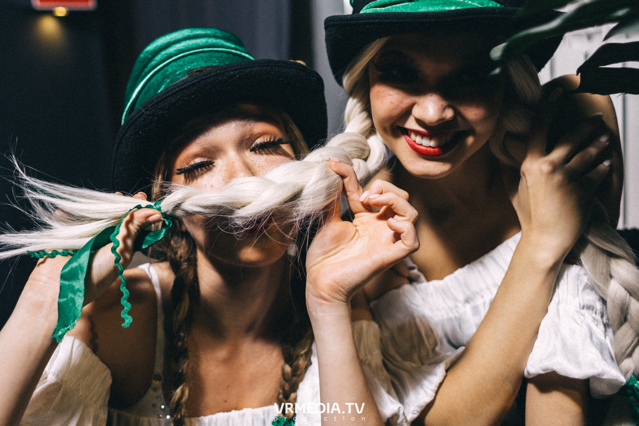 Выходные в баре «DOSKI»