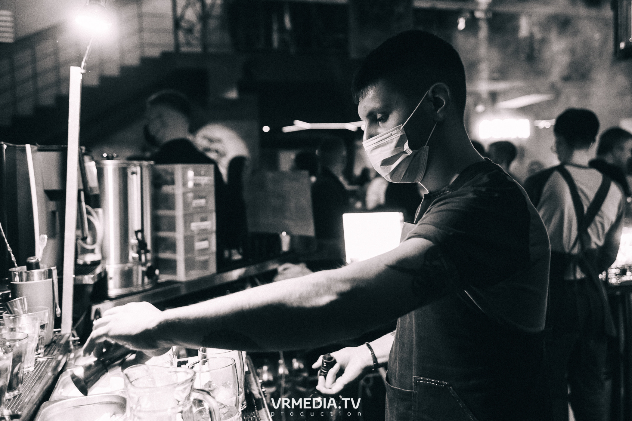 Выходные в баре «DOSKI»