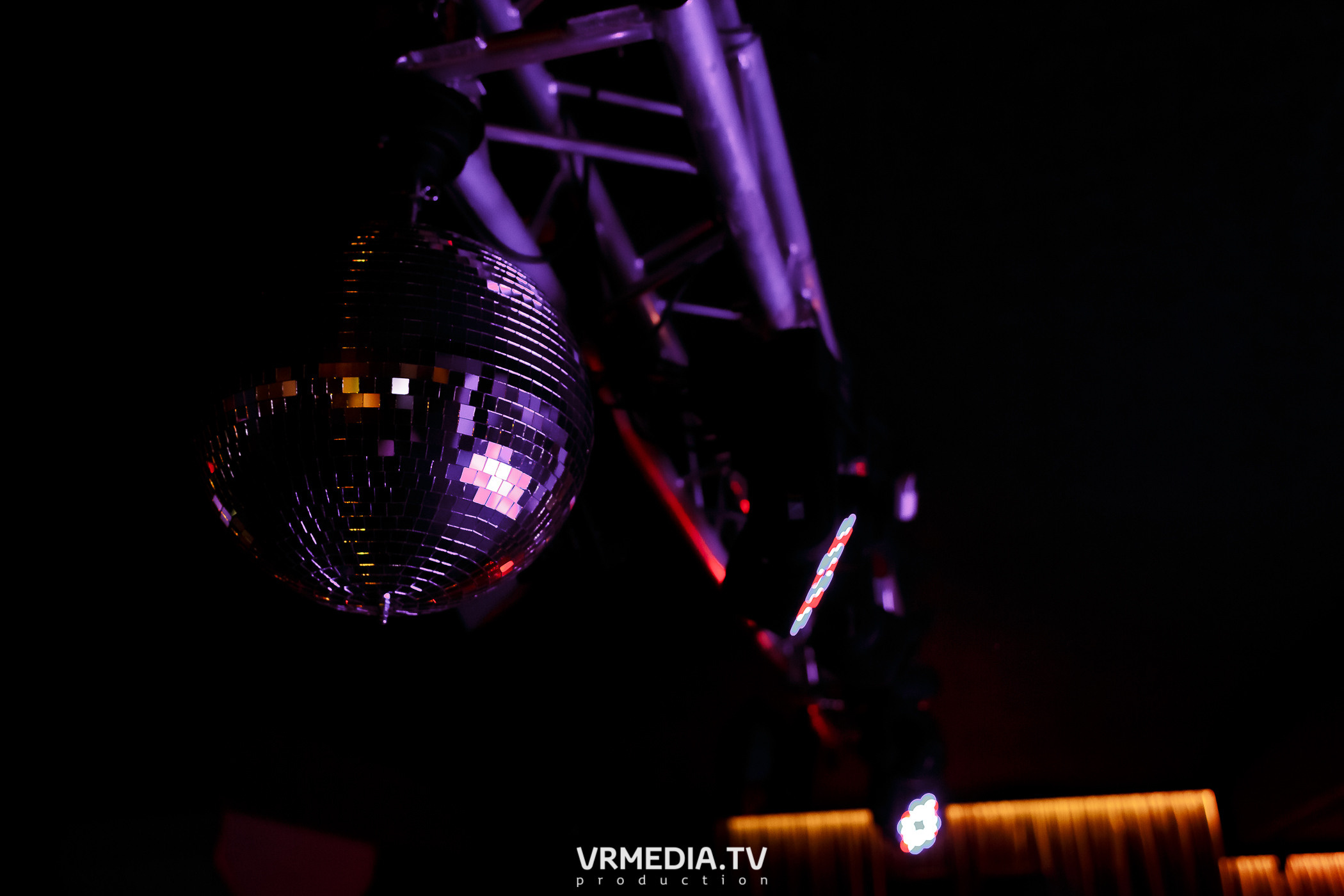 Выходные в караоке-баре «Volna»