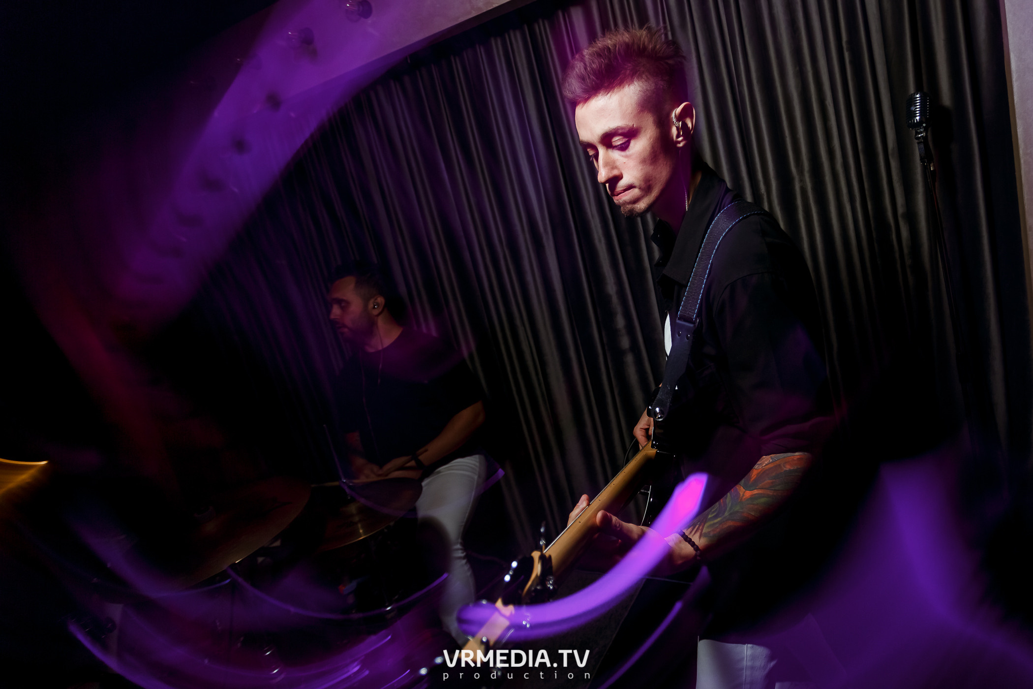 Выходные в караоке-баре «Volna»