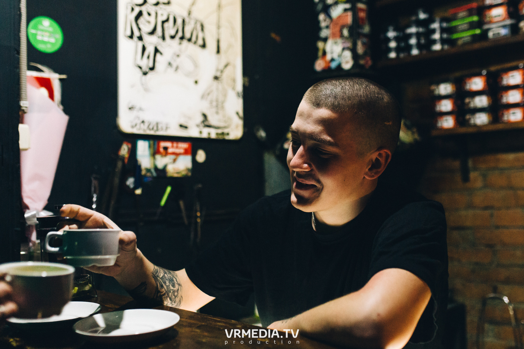 Выходные в баре «Хука Хаус»