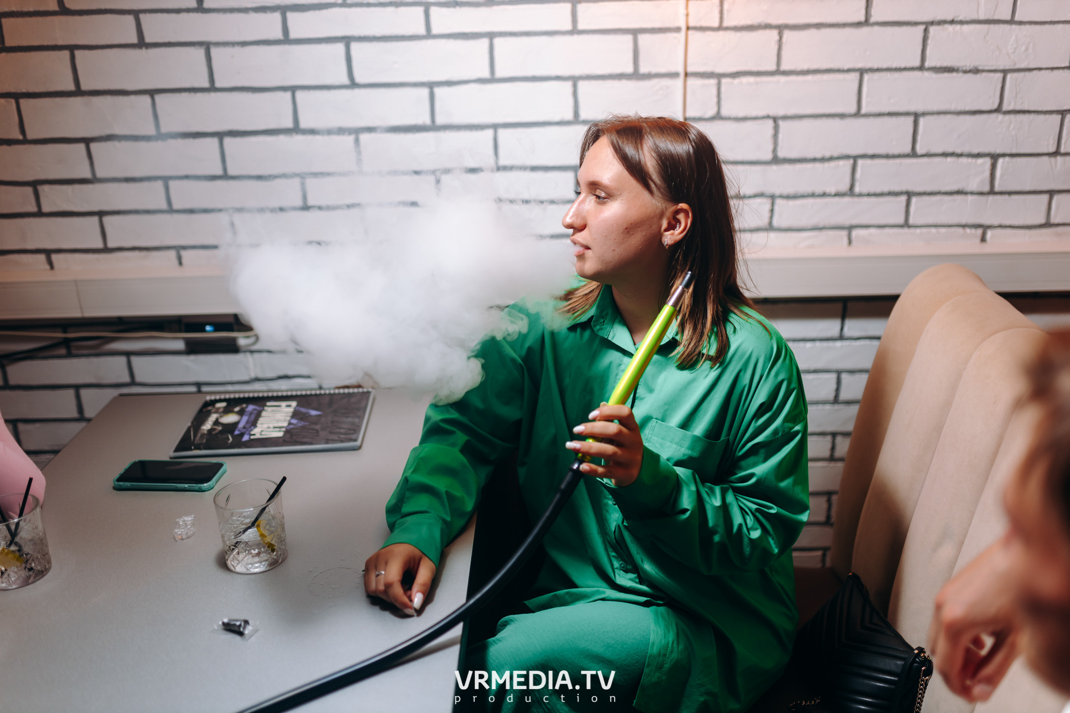 Ночь Безумного Бармена в Lounge Voice Hall «Familia»