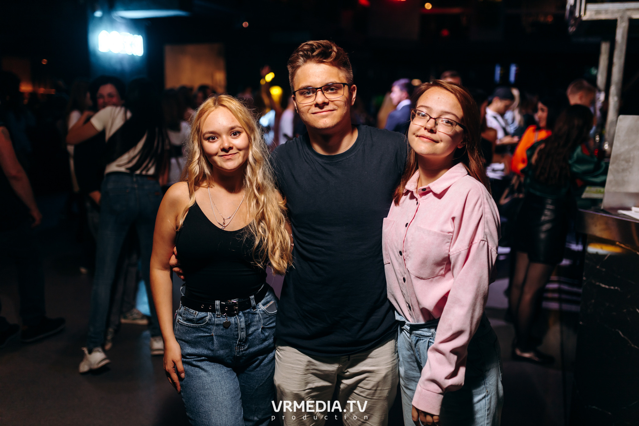 Выходные в баре «DOSKI»