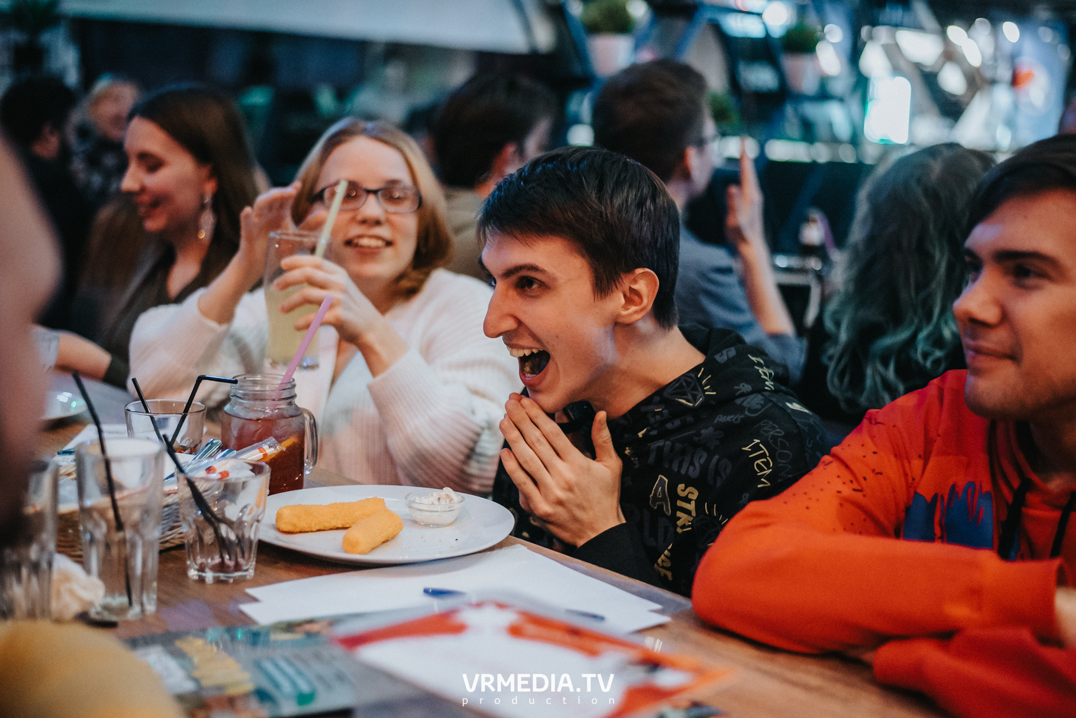 WoW QuiZ в баре «DOSKI»