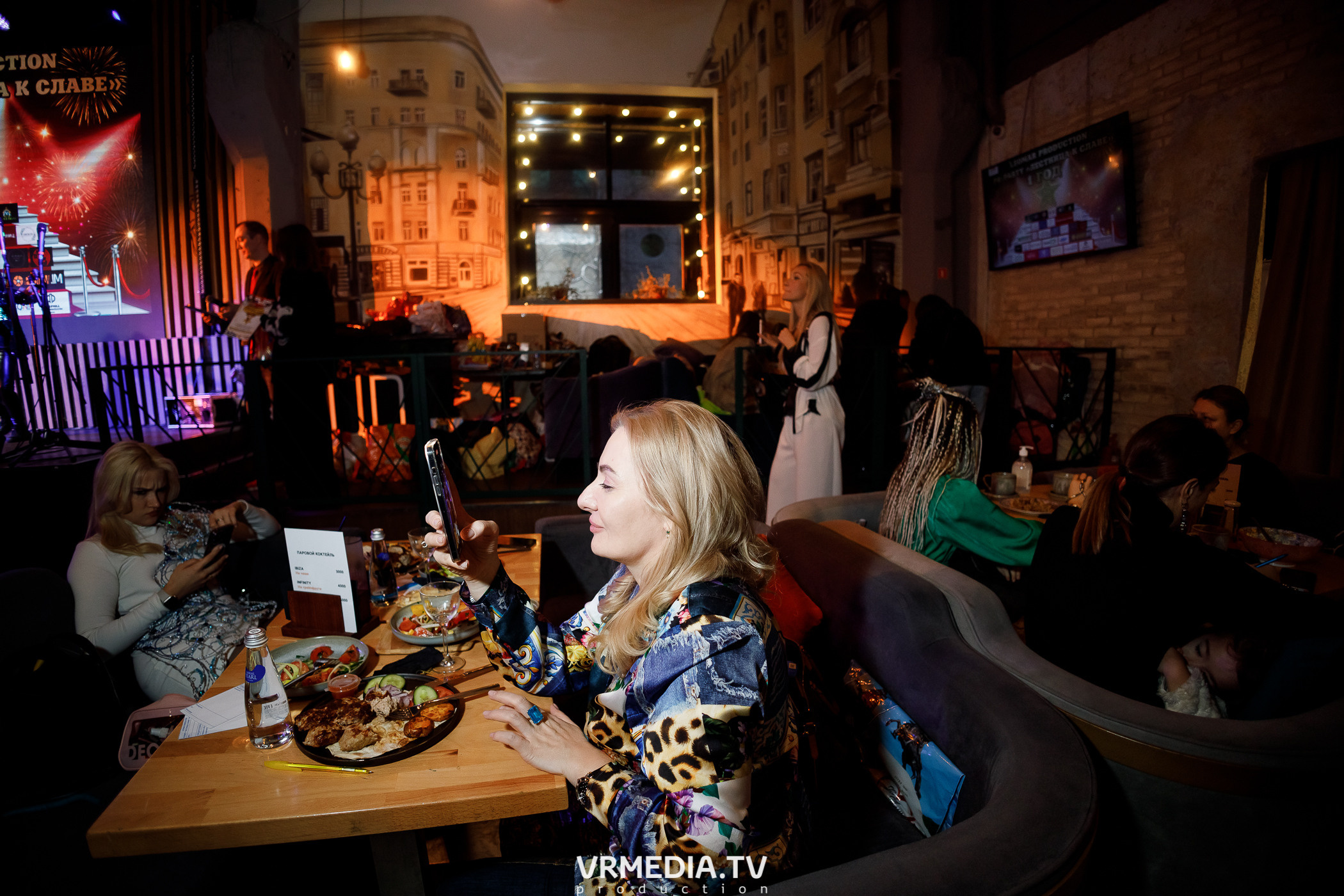 Leomar production. Лестница к славе «1 год»